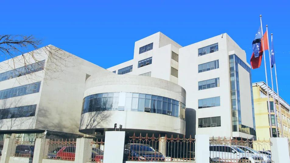 Extreme Networks AP410i-WR Tri-Radio Wi-Fi 6 Access Point With Integrated Security Sensor 0